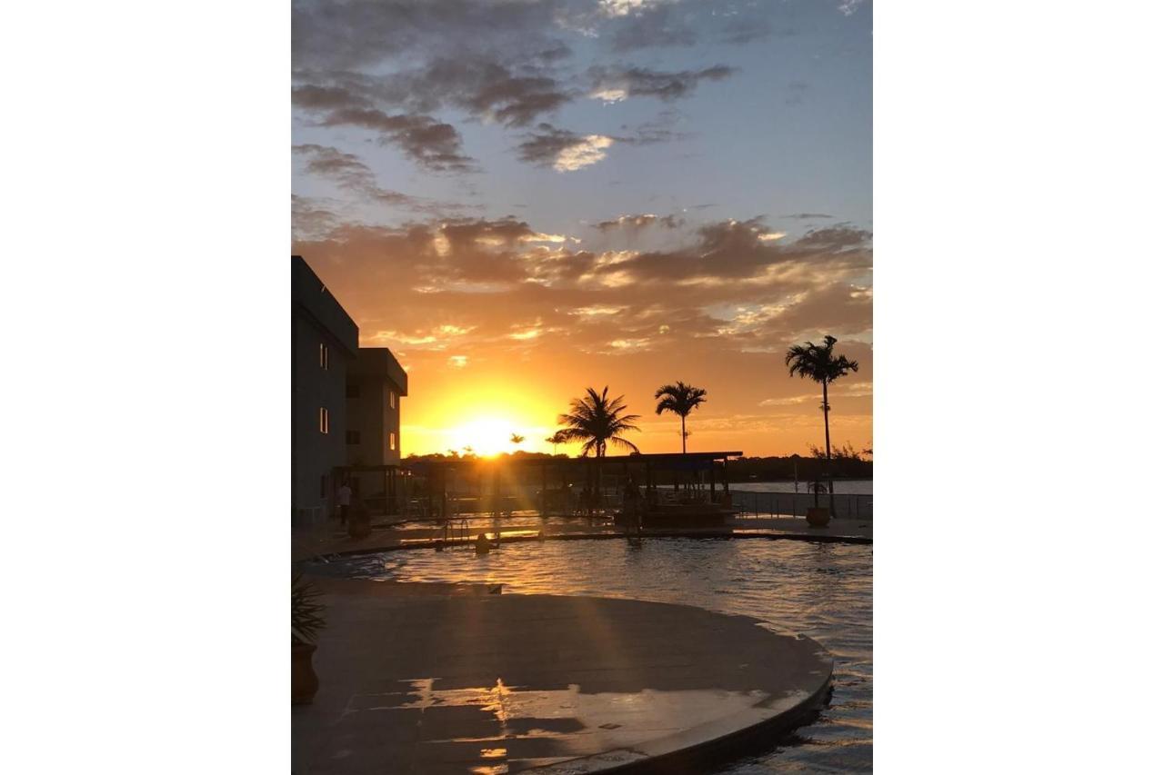 Resort Em Arraial Do Cabo, Momentos Inesqueciveis Em Um Apartamento De Luxo Com 2 Quartos, 2 Banheiros E 2 Vagas De Carro Entre A Praia E A Lagoa Kültér fotó